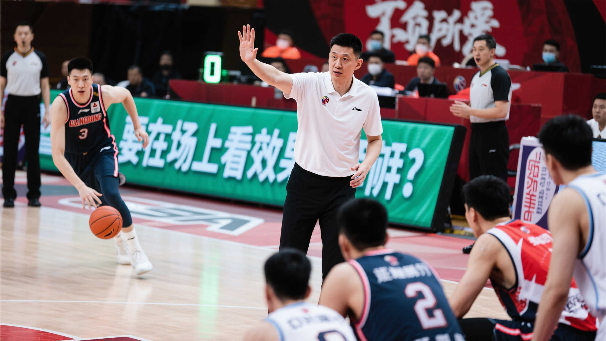 王博主帅：队员心态积极，今日比赛将调整策略，效果待验证