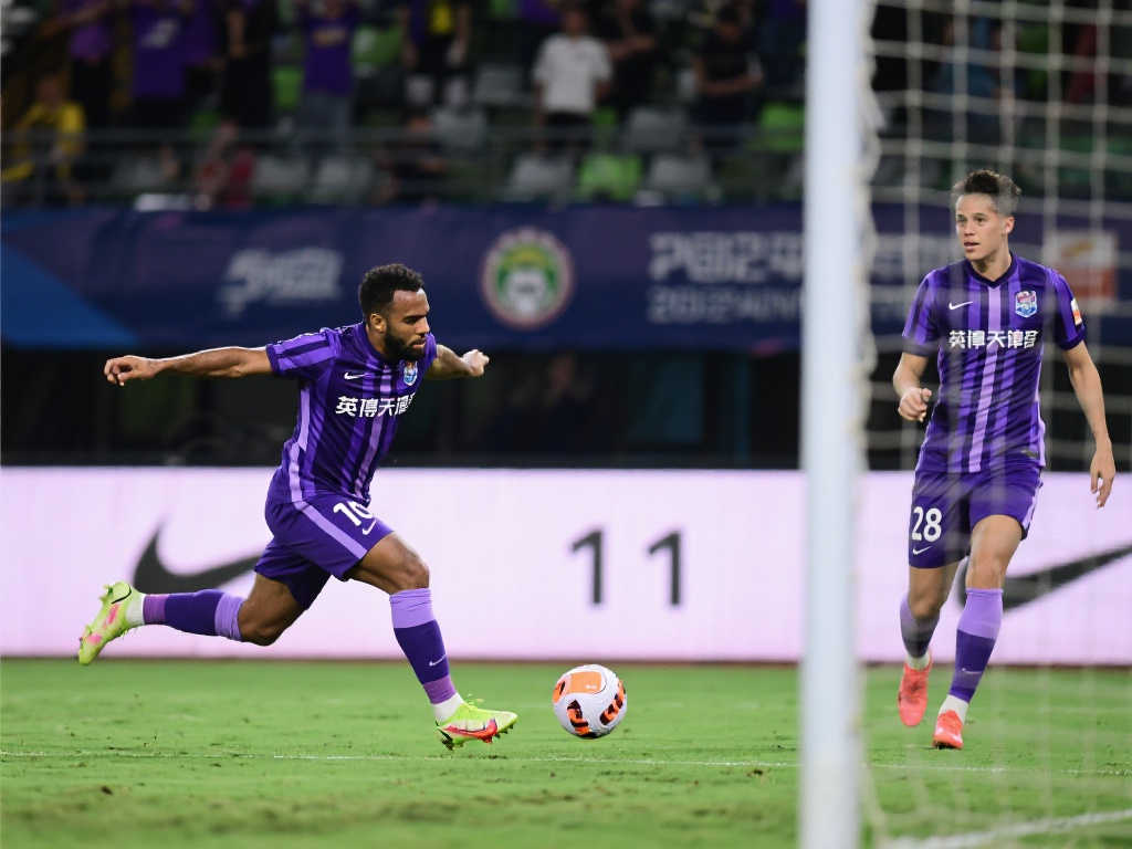 【中超】基莱斯进球卡兰加替补救主 英博与津门虎1-1握手言和